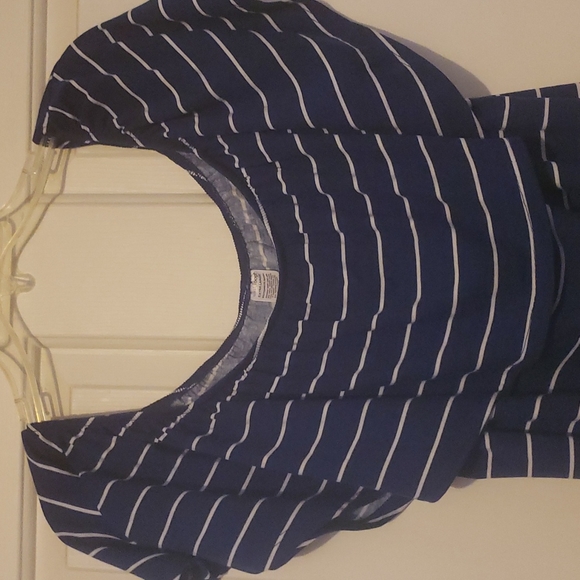Blue and White Stripe dress - Picture 2 of 4